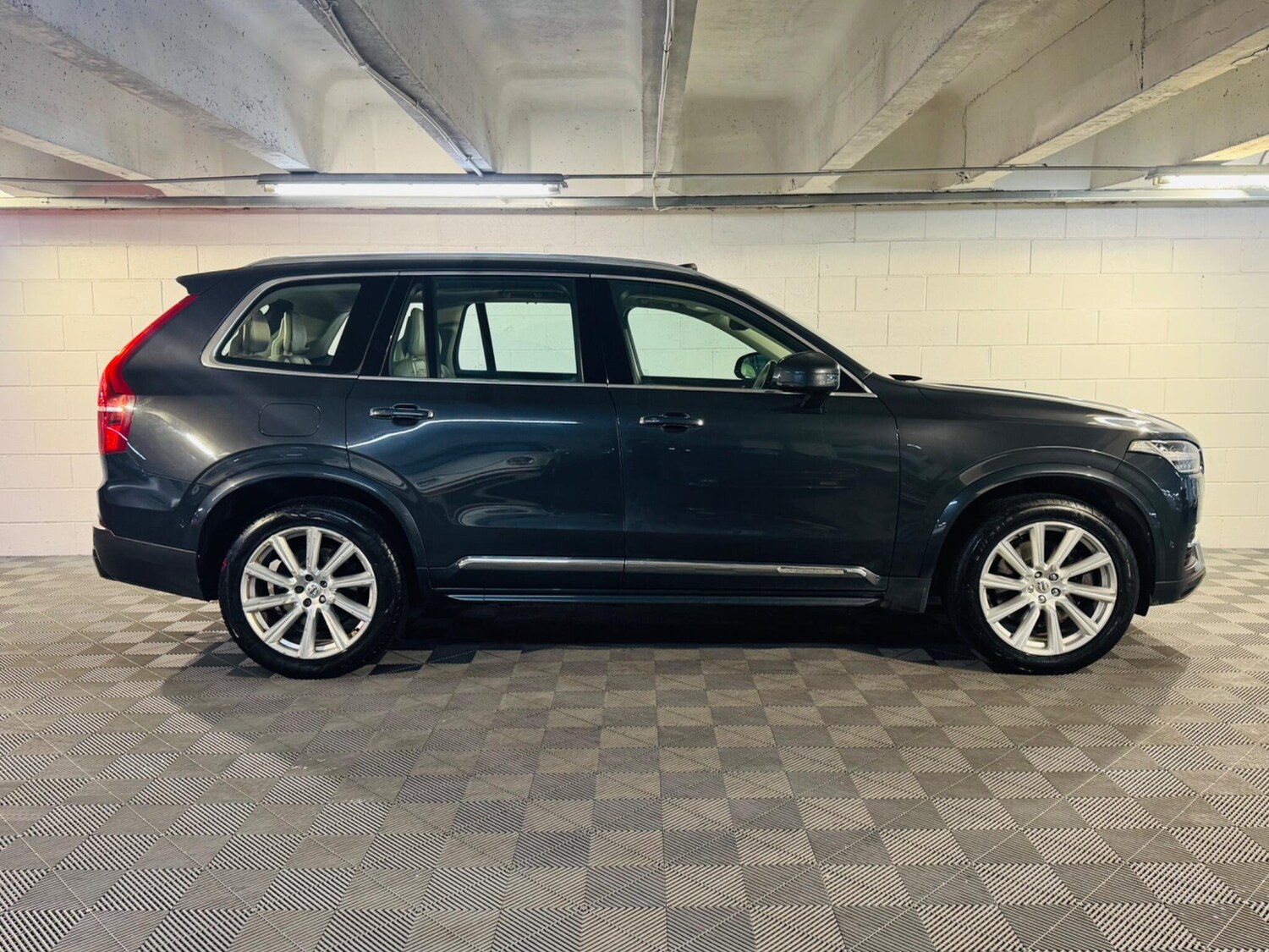 Used Volvo XC90 2016 for sale - 76512464: Photo 5