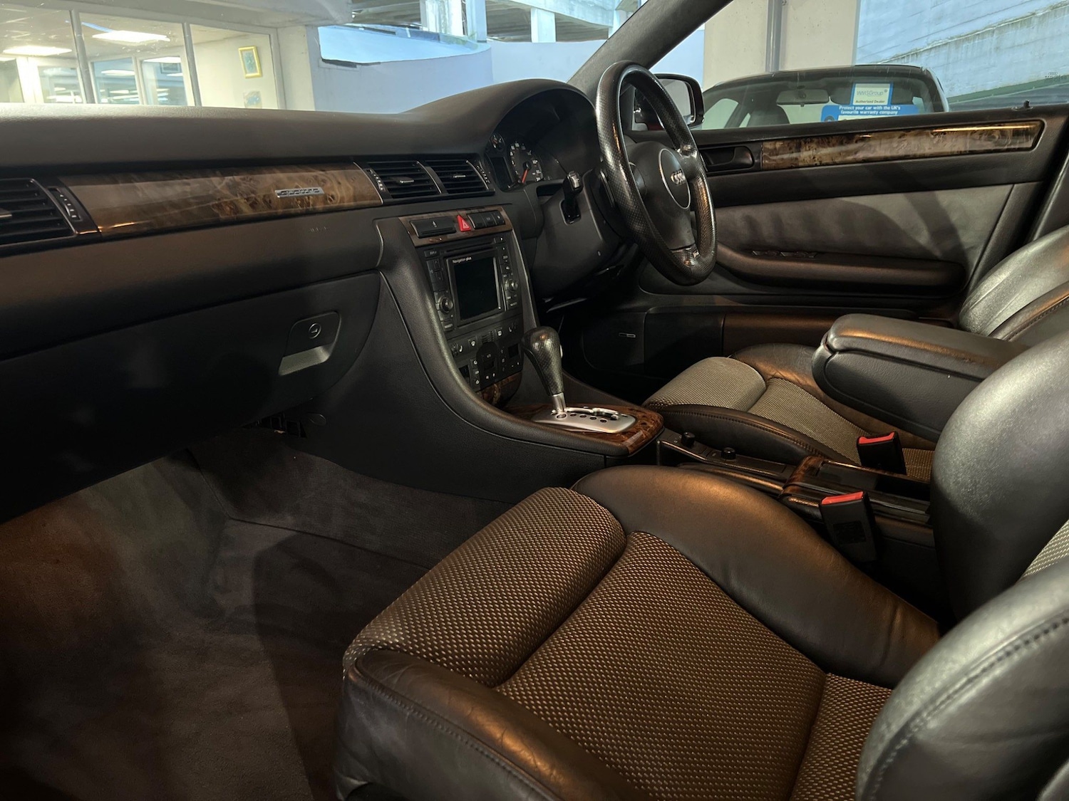 Used Audi RS6 2005 for sale - 76990984: Photo 11