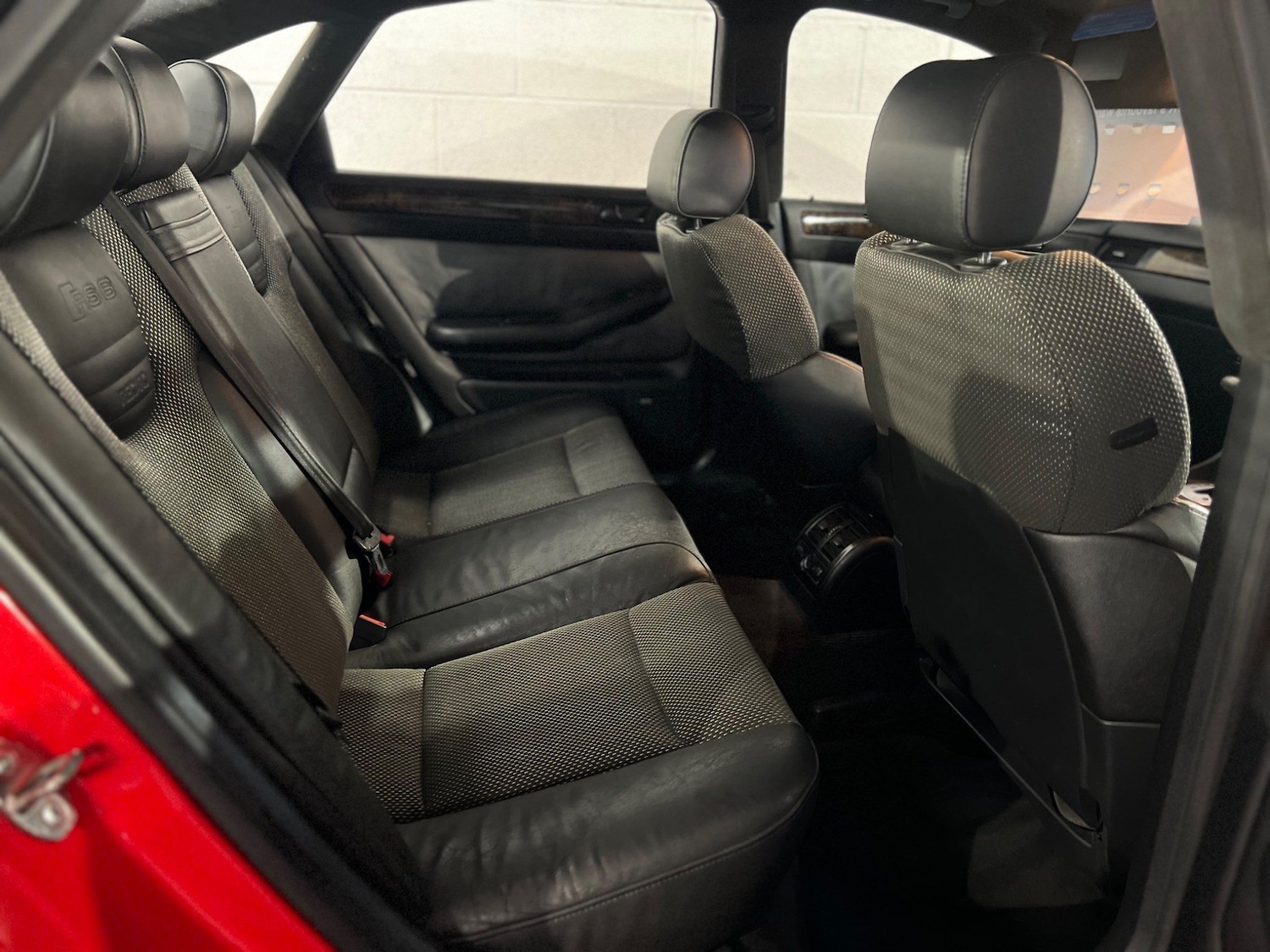 Used Audi RS6 2005 for sale - 76990984: Photo 12