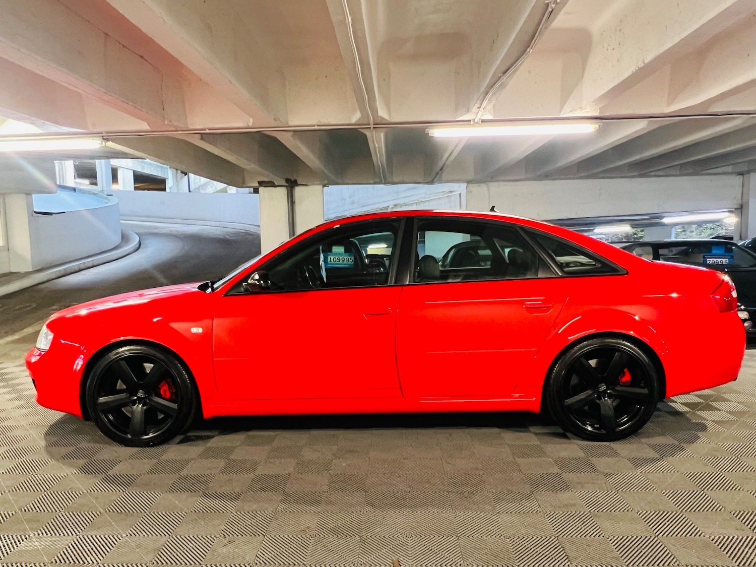 Used Audi RS6 2005 for sale - 76990984: Photo 2