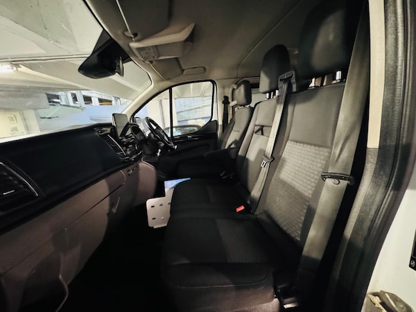 Used Ford Tourneo Custom 2020 for sale - 75719792: Photo 9