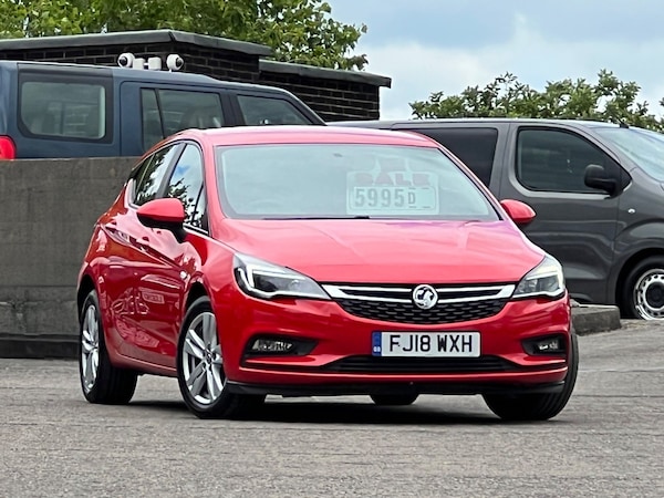 Used Vauxhall Astra 2018 for sale - 73917908: Photo 1