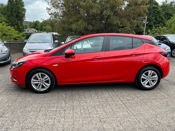 Used Vauxhall Astra 2018 for sale - 73917908: Photo 2