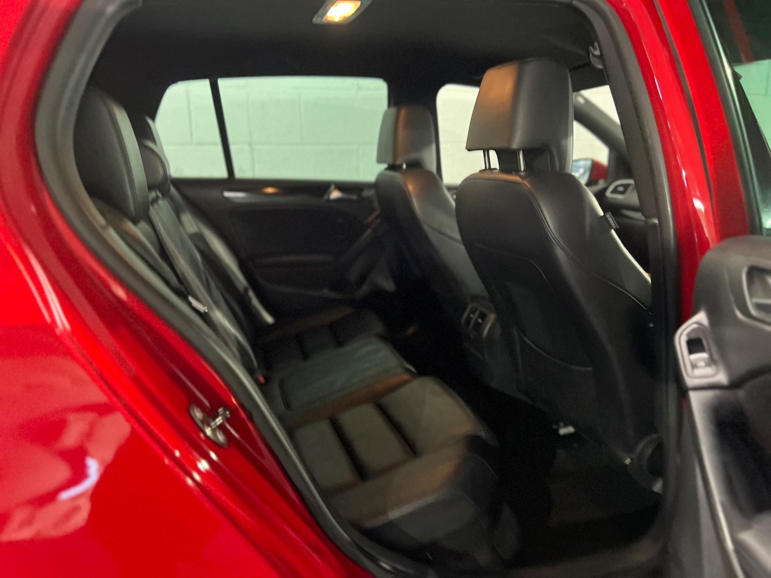 Used Volkswagen Golf 2012 for sale - 76993843: Photo 11