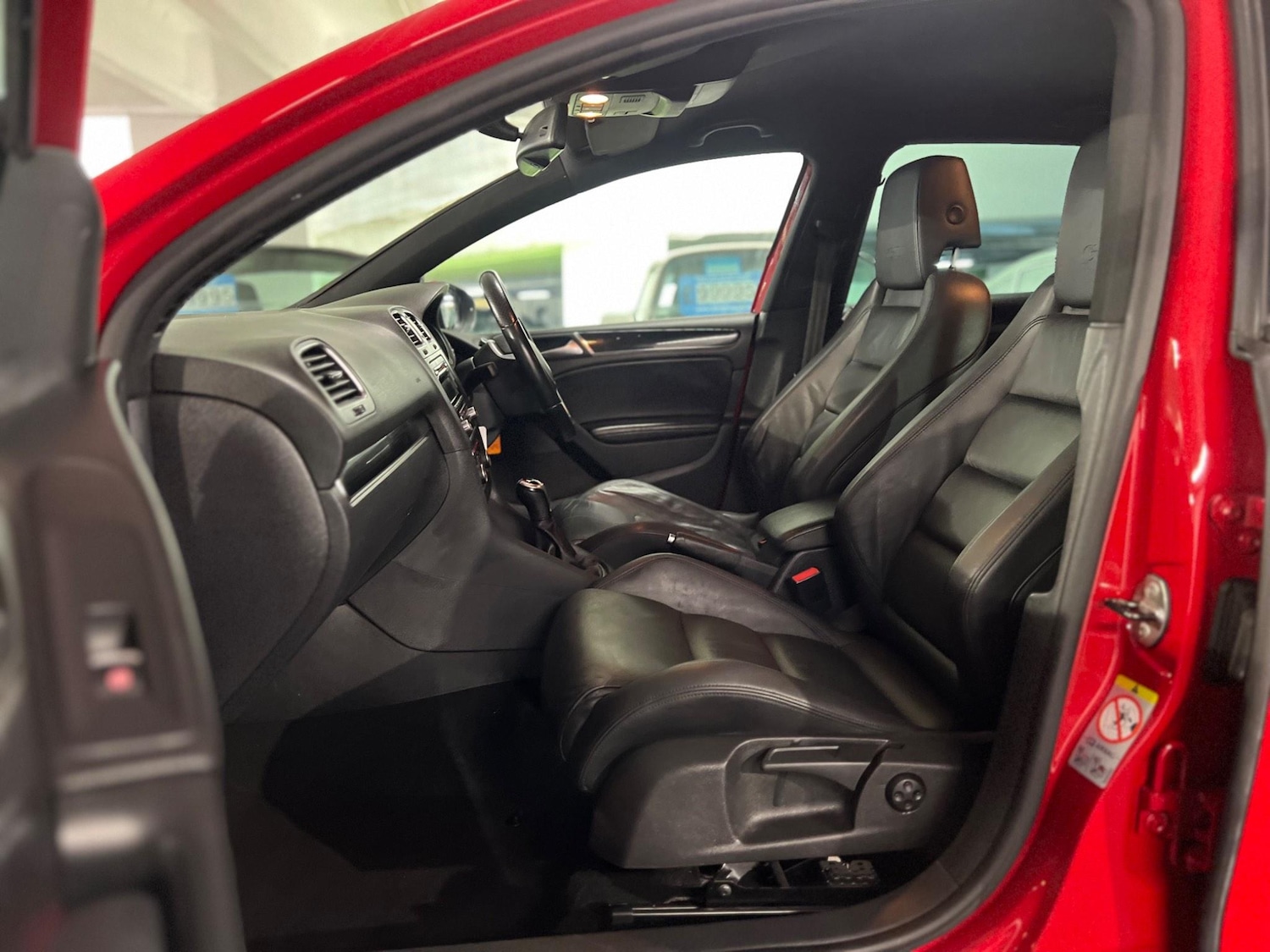 Used Volkswagen Golf 2012 for sale - 76993843: Photo 9