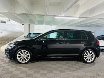 Used Volkswagen Golf 2017 for sale - 75507434: Photo