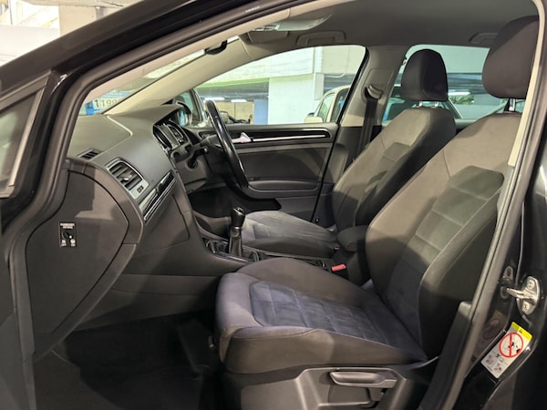 Used Volkswagen Golf 2017 for sale - 75507434: Photo 8