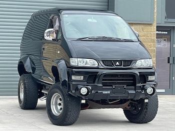 Used Mitsubishi Delica 1996 for sale - 79107263: Photo