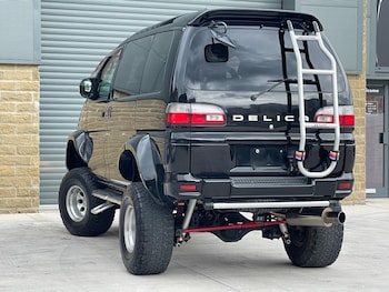 Used Mitsubishi Delica 1996 for sale - 79107263: Photo