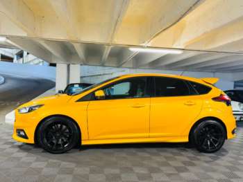 Used Ford Focus 2016 for sale - 75268892: Photo