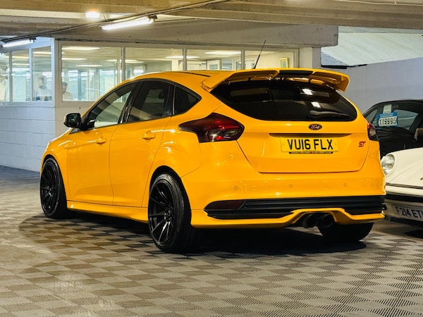 Used Ford Focus 2016 for sale - 75268892: Photo 3