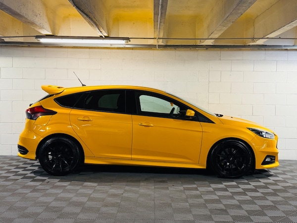 Used Ford Focus 2016 for sale - 75268892: Photo 5