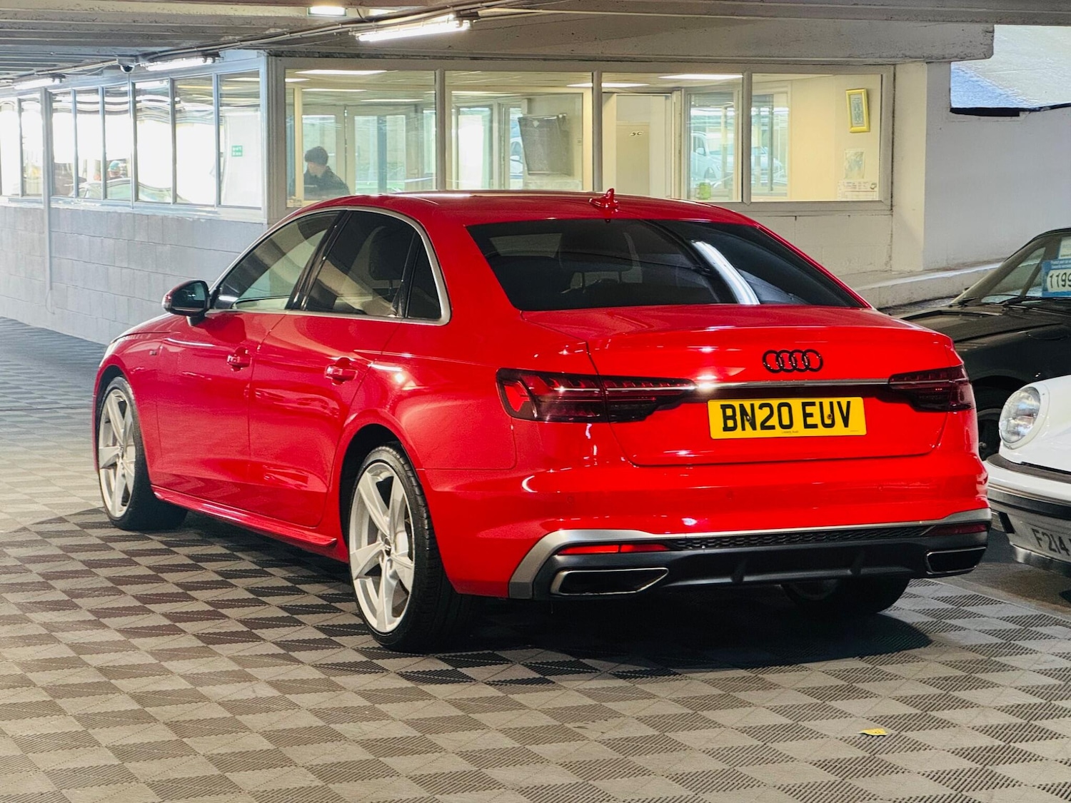 Used Audi A4 2020 for sale - 76158845: Photo 3