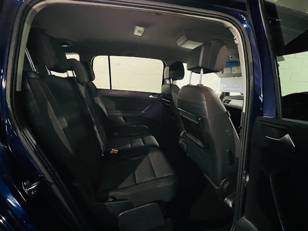 Used Volkswagen Touran 2016 for sale - 74945183: Photo 12