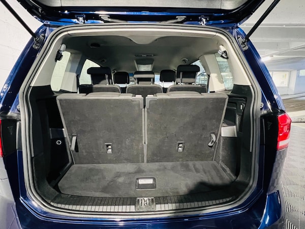 Used Volkswagen Touran 2016 for sale - 74945183: Photo 14