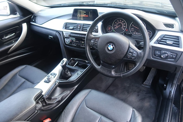 Used BMW 3 Series 2017 for sale - 73133522: Photo 8