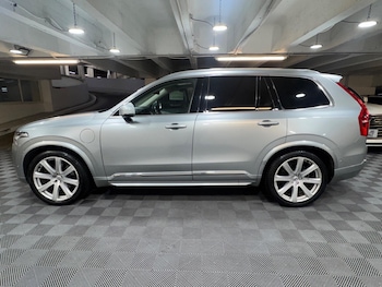 Used Volvo XC90 2017 for sale - 79324740: Photo