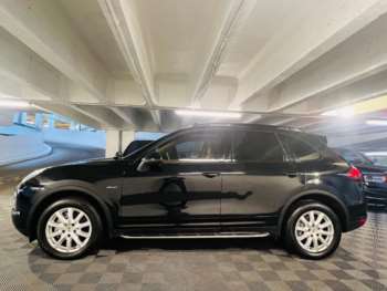 Used Porsche Cayenne 2014 for sale - 74691041: Photo