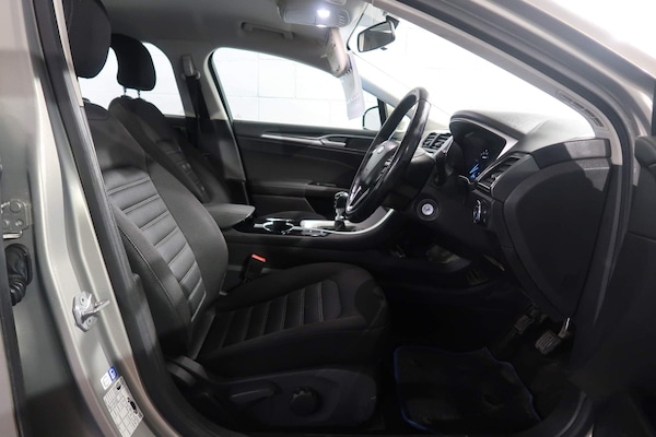 Used Ford Mondeo 2016 for sale - 73575773: Photo 7