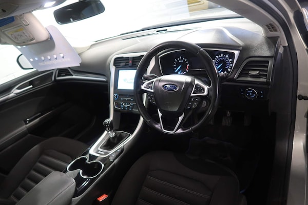 Used Ford Mondeo 2016 for sale - 73575773: Photo 8