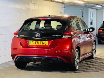 Used Nissan Leaf 2021 for sale - 76965317: Photo