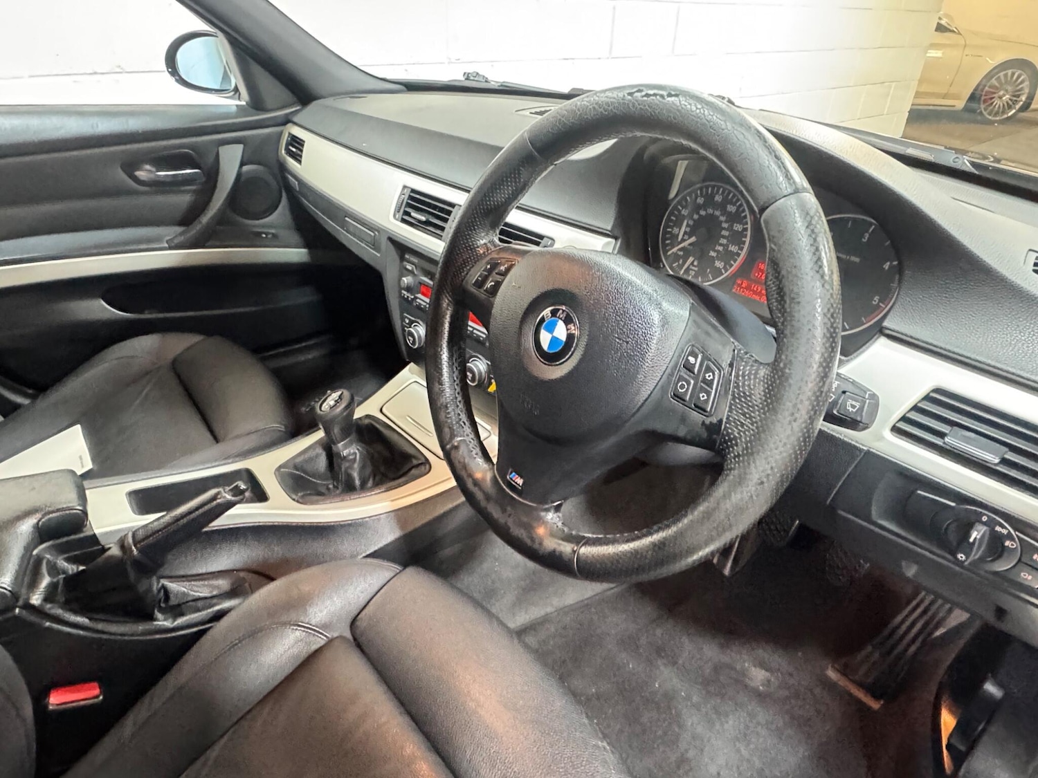 Used BMW 3 Series for sale - 77892363: Photo 8