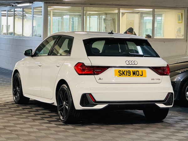Used Audi A1 2019 for sale - 76270115: Photo 3