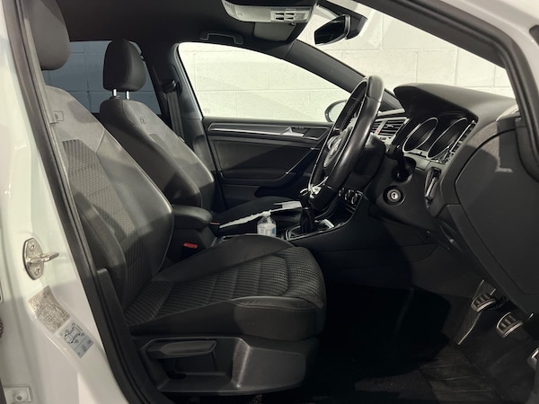 Used Volkswagen Golf 2018 for sale - 73133481: Photo 7