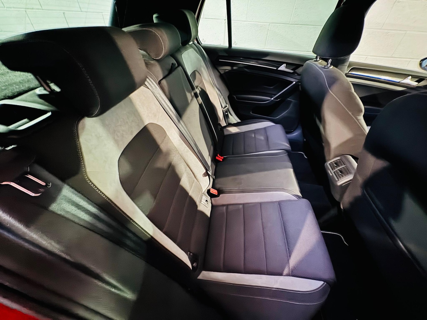 Used Volkswagen Golf 2015 for sale - 76996308: Photo 11