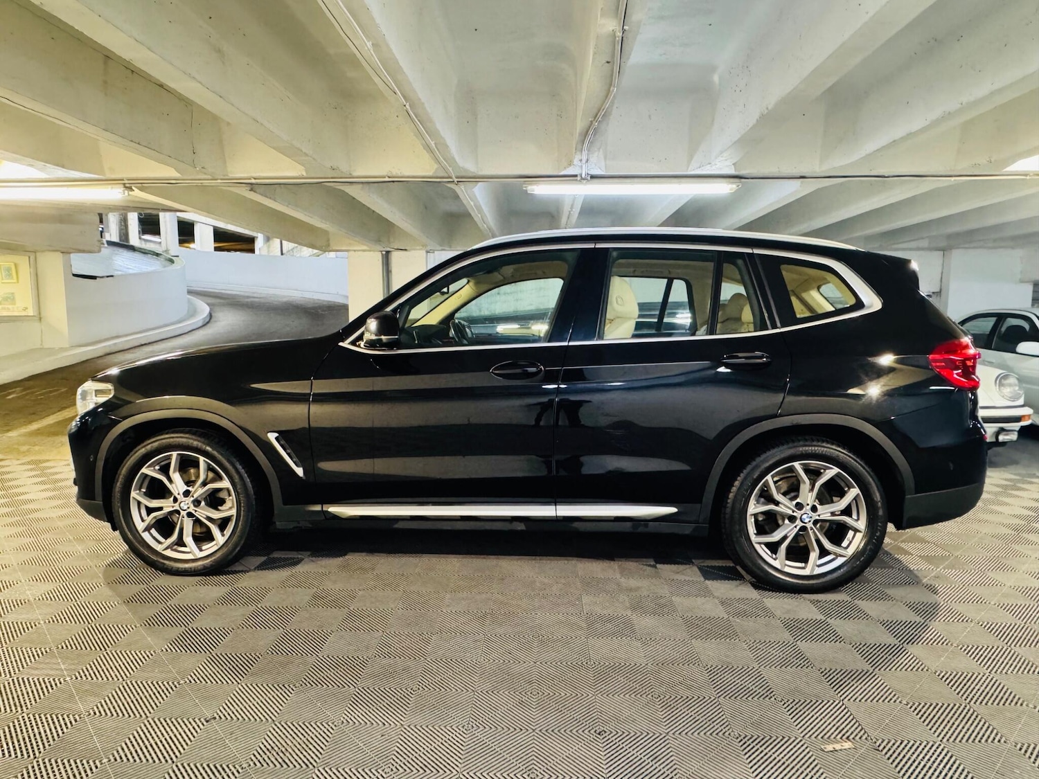 Used BMW X3 2019 for sale - 76918652: Photo 2