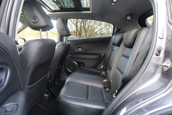 Used Honda HR-V 2017 for sale - 73916622: Photo 10