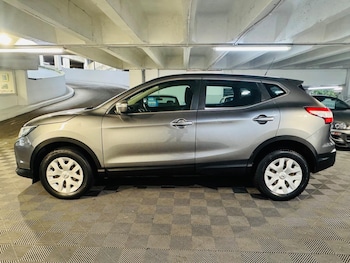 Used Nissan Qashqai 2014 for sale - 77190705: Photo
