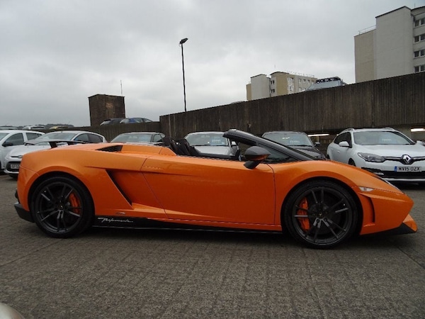 Used Lamborghini Gallardo 2014 for sale - 73133554: Photo 33