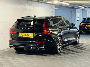 Used Volvo V60 2021 for sale - 75809627: Photo