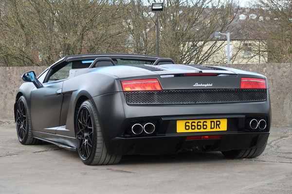 Used Lamborghini Gallardo 2010 for sale - 73133496: Photo 3