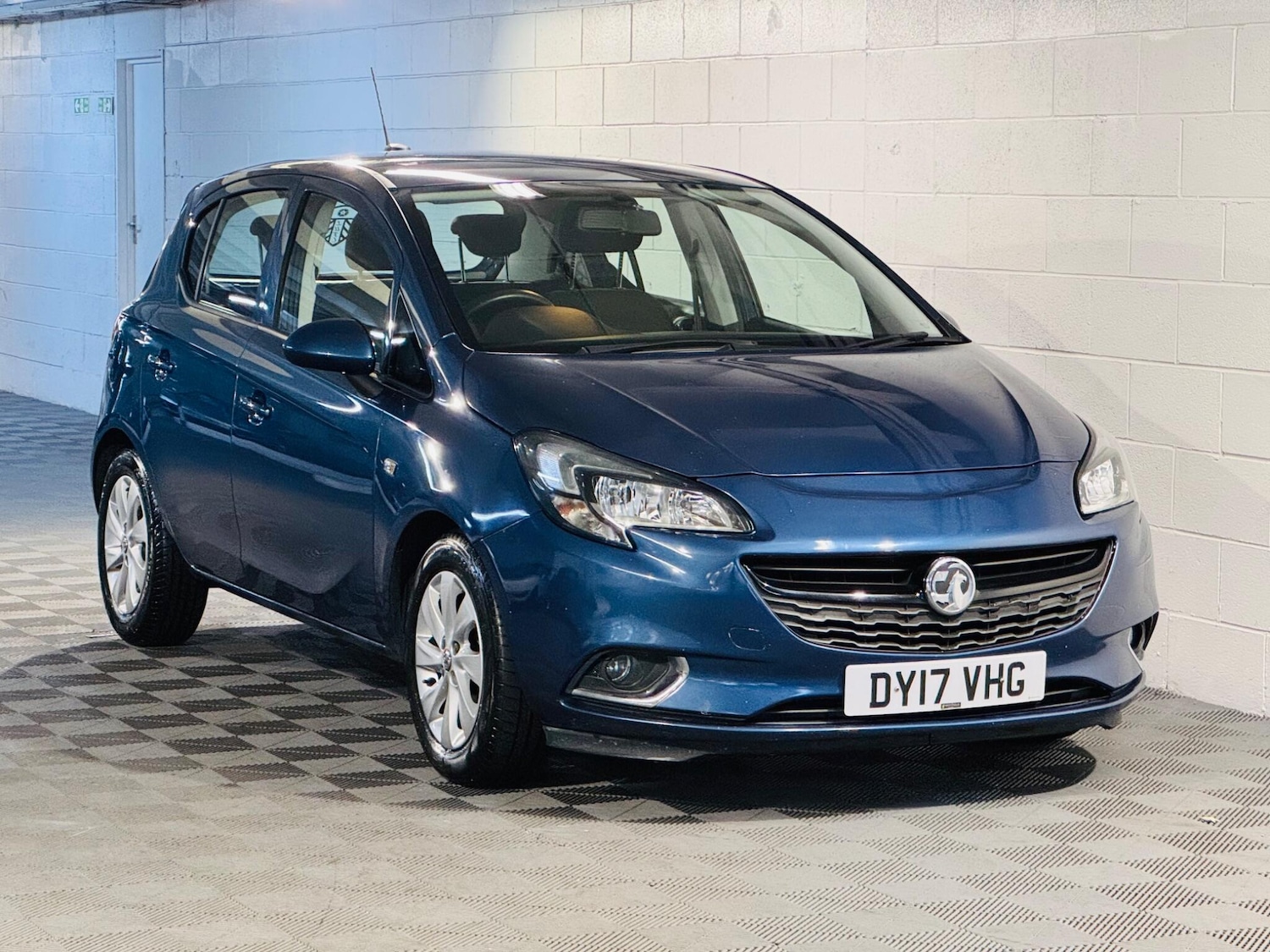 Used Vauxhall Corsa 2017 for sale - 76020508: Photo 1