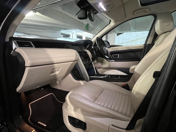 Used Land Rover Discovery Sport 2015 for sale - 73133495: Photo 11