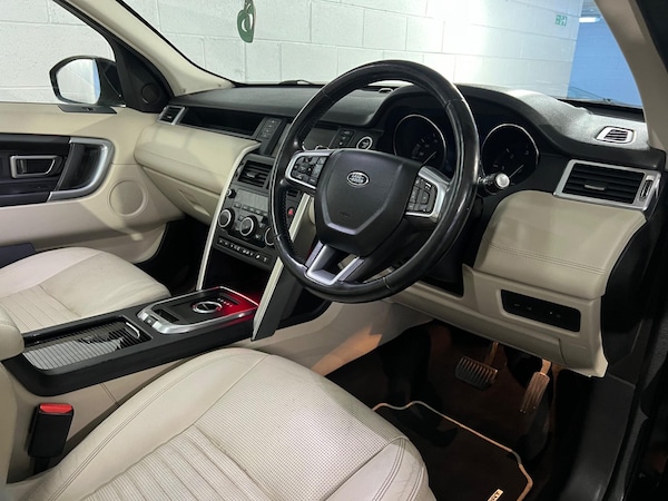 Used Land Rover Discovery Sport 2015 for sale - 73133495: Photo 9