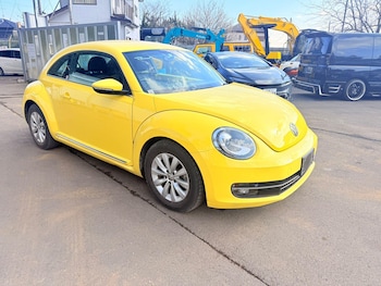 Used Volkswagen Beetle 2015 for sale - 78822189: Photo