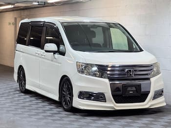 Used Honda Stepwagon 2011 for sale - 79576548: Photo