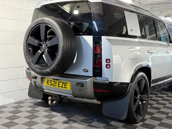 Used Land Rover Defender 110 2021 for sale - 74921136: Photo 26