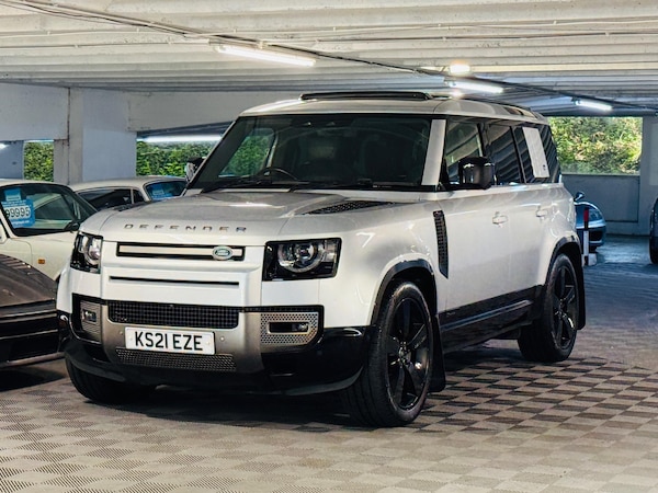Used Land Rover Defender 110 2021 for sale - 74921136: Photo 6