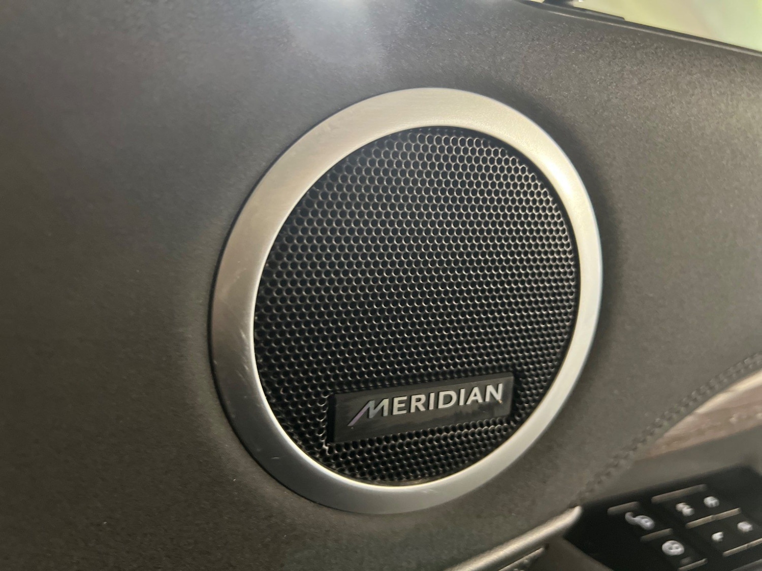 Used Land Rover Discovery 2018 for sale - 76991663: Photo 18