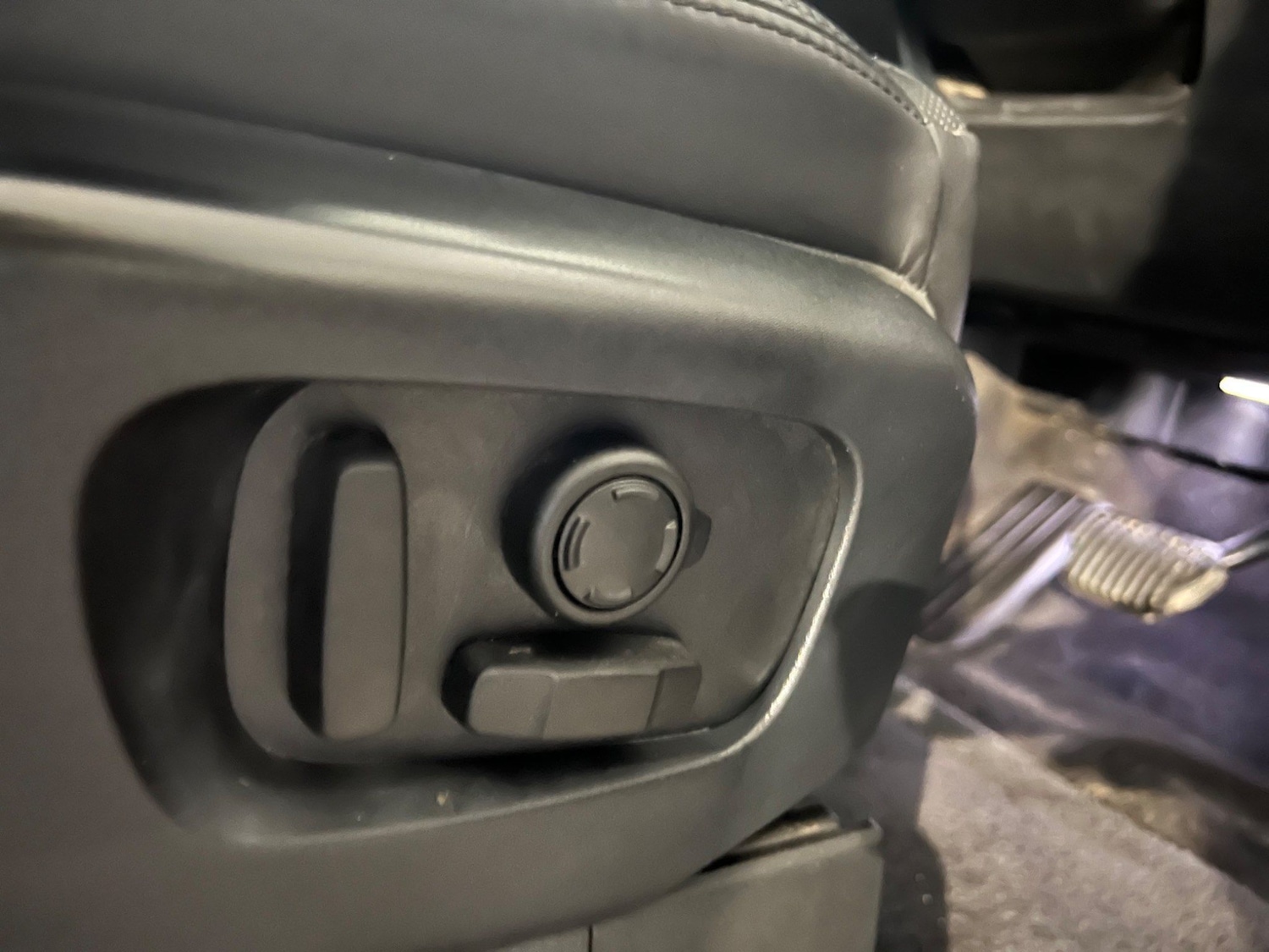 Used Land Rover Discovery 2018 for sale - 76991663: Photo 19