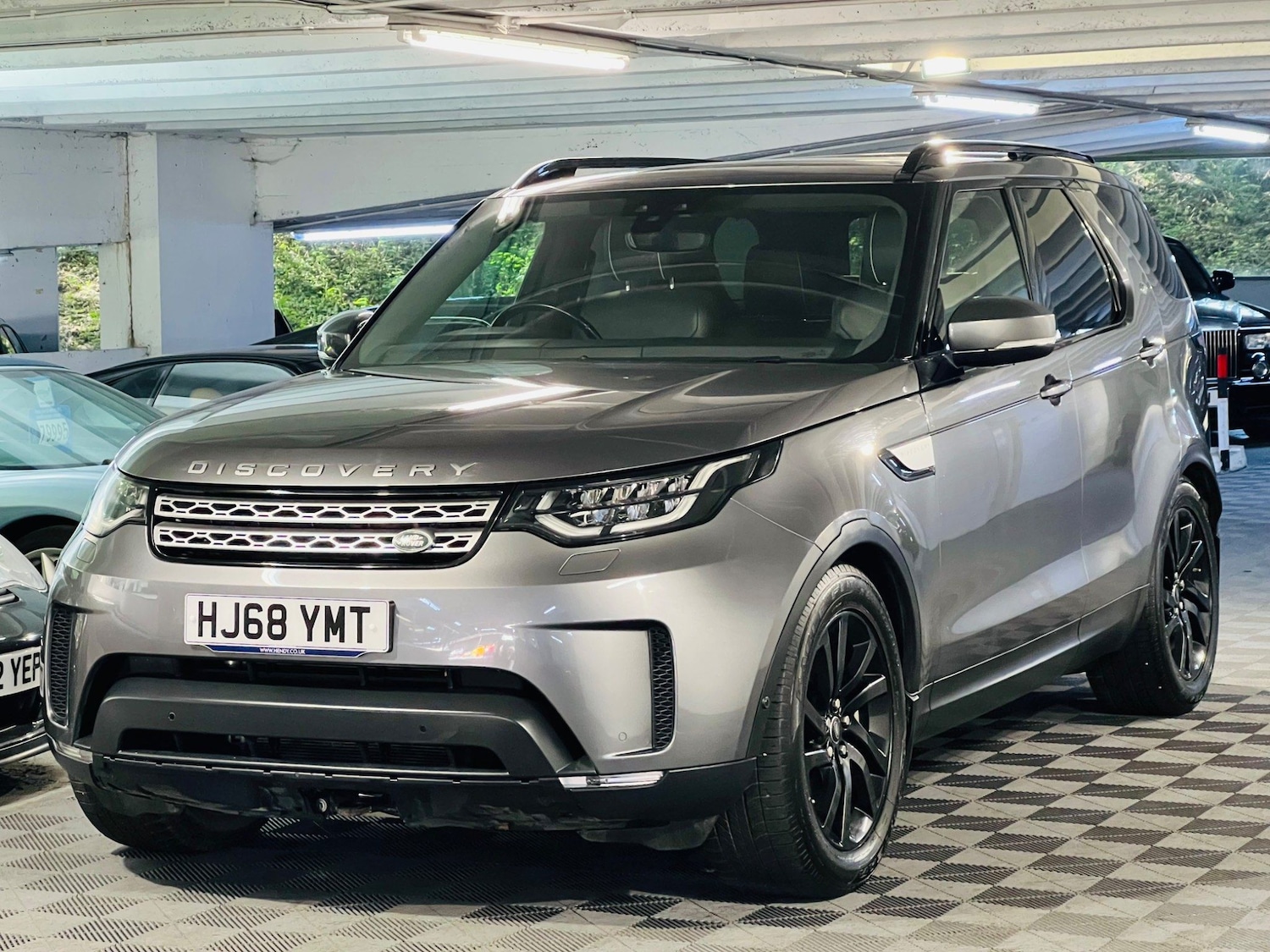 Used Land Rover Discovery 2018 for sale - 76991663: Photo 6