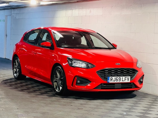 Used Ford Focus 2020 for sale - 73133563: Photo 1