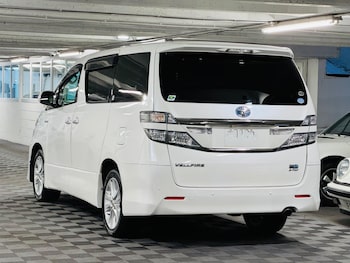 Used Toyota Vellfire 2012 for sale - 77203778: Photo
