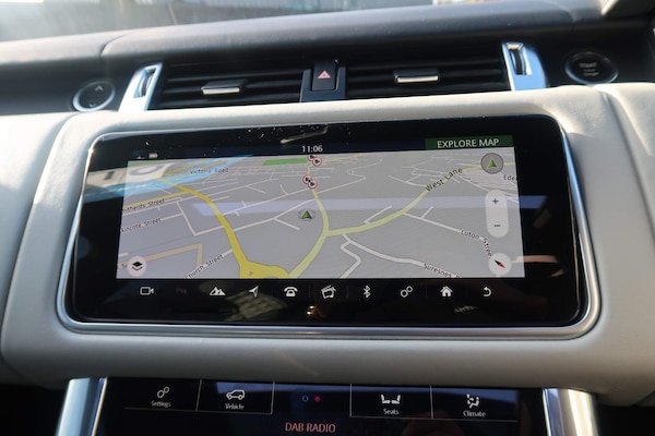 Used Land Rover Range Rover Sport 2018 for sale - 73133600: Photo 18