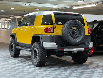 Used Toyota FJ Cruiser 2011 for sale - 79248117: Photo
