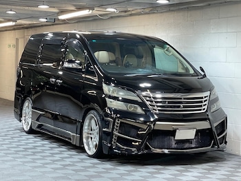 Used Toyota Vellfire 2008 for sale - 79224100: Photo